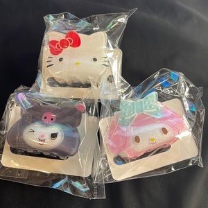 Hello & friends 3-piece hair clips